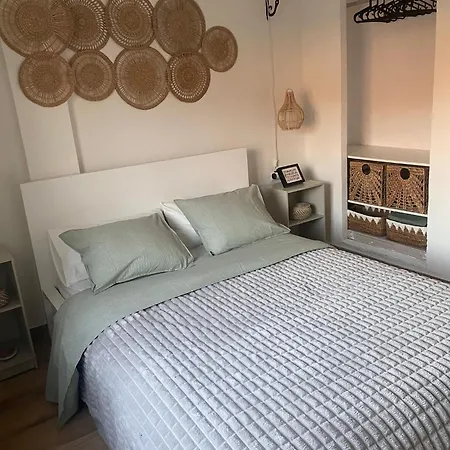 Flores Apartment